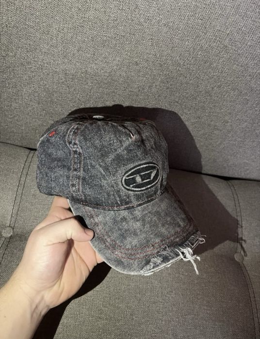 Vand 2 buc sapca Diesel Distressed noi