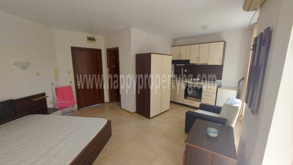 Продава се Едностаен апартамент в Свети Влас - 35 кв.м за 1200 €/кв.м - Снимка #1