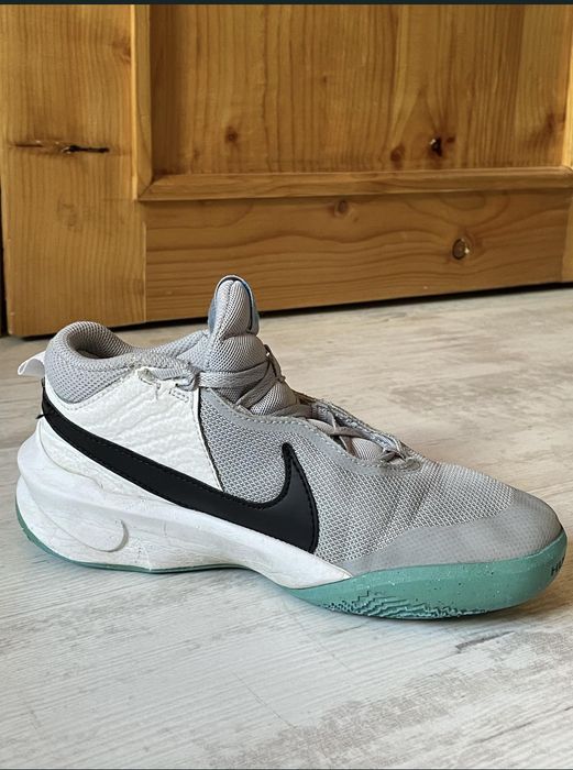 Детски маратонки NIKE номер 35,5