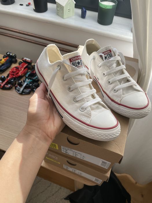 Tenisi Converse albi