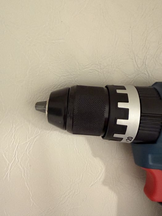 Bosch Professional GSB 18v-45
