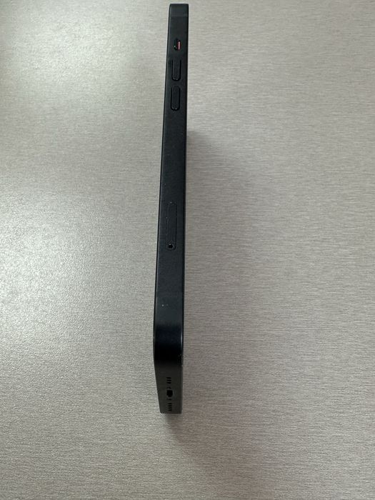 Продавам Iphone 13 128GB-добро състояние