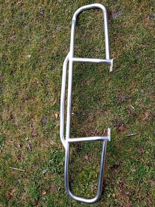 Vând Bullbar din inox Suzuki