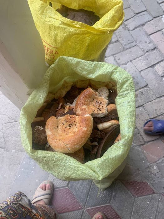 Нон кок сотилади