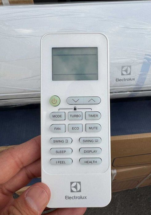 Кондиционер Electrolux 12 DC Inverter 35 м² EACS/I-12 HEL/N8/outEEC