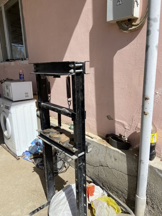 Пресс сатылады