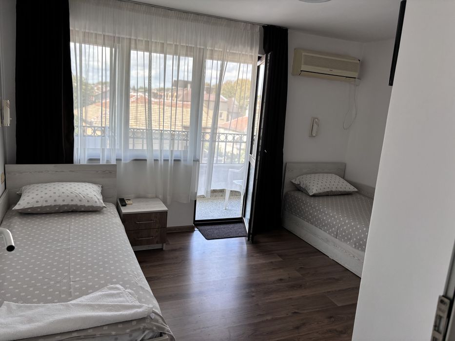 Къща за гости "Мая"