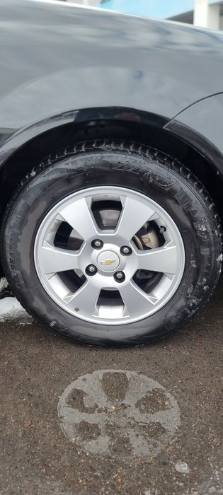 Lacceti 2022 probeg 37.000 km.