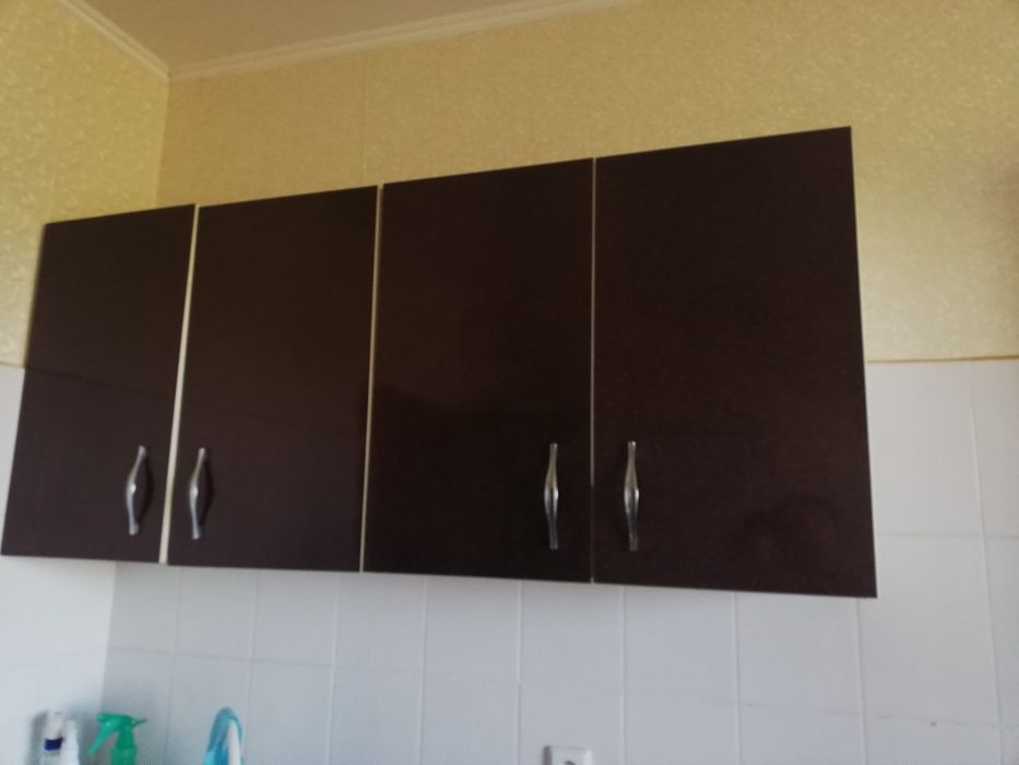 Срочно Продам холод и кух гарнитур 2 м. Самовывоз