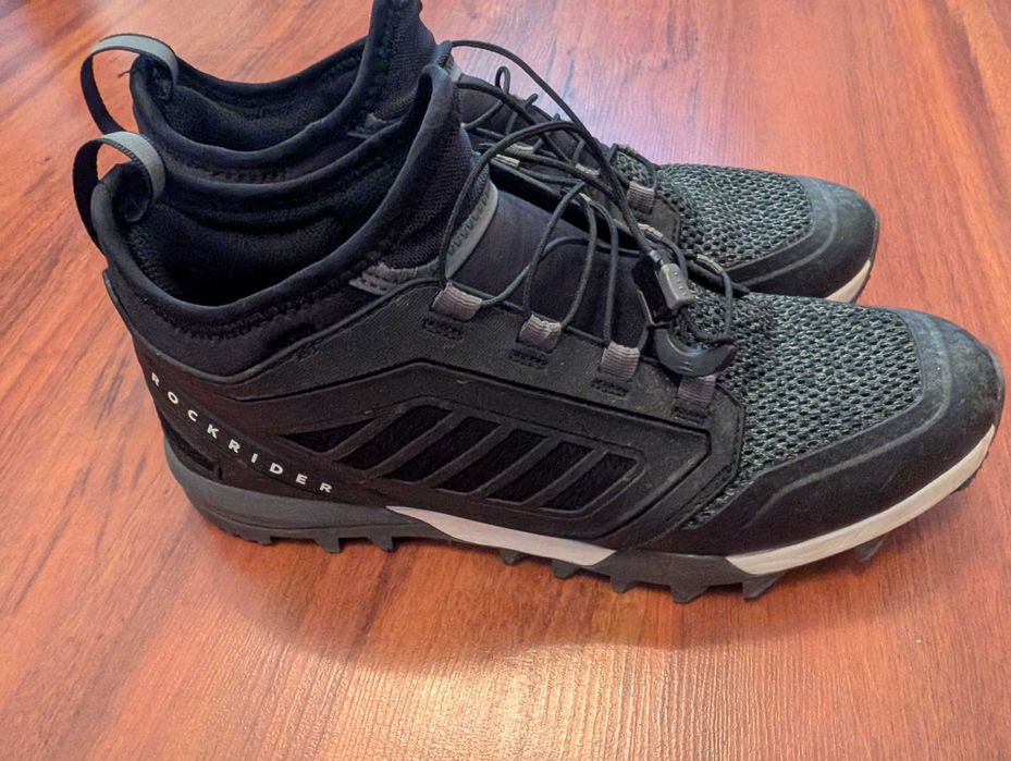 Încălţăminte MTB ST500