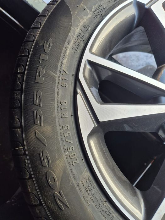Продам шины Pirelli Cinturato P7