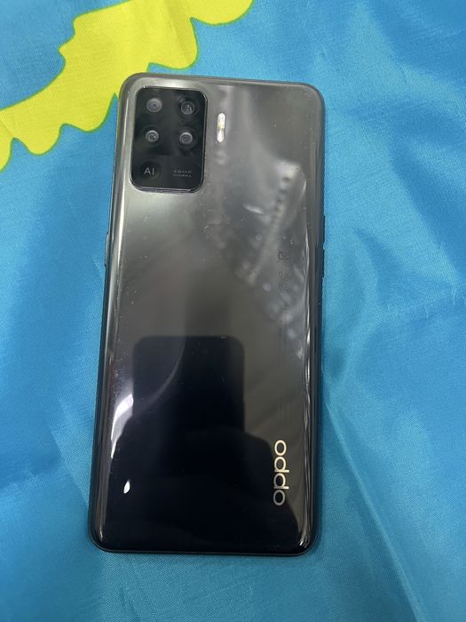 Телефон Oppo Reno 5lite 128gb