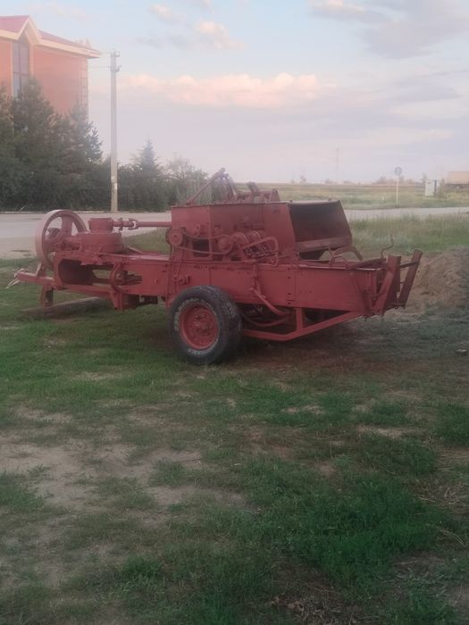 Продам прессподборщик