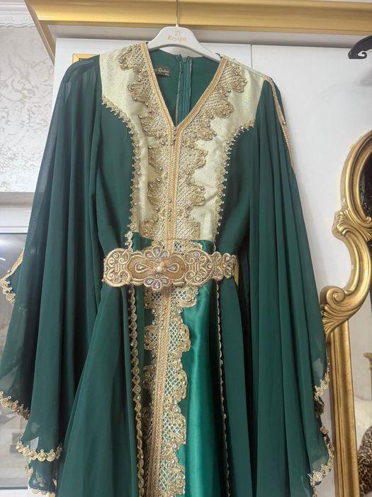 Vând Rochie de seara model Turcesc ! Tg Jiu