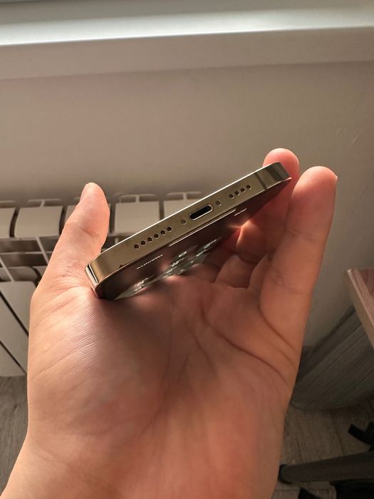 Продам IPhone 12 Pro Max 128gb