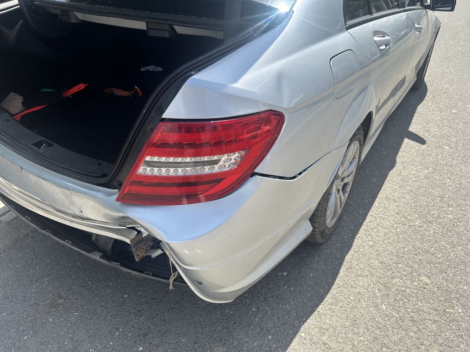 MERCEDES-BENZ C-Class 2009 — imagine 3