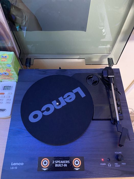 Грамофон Lenco - LS-10BK, ръчен, черен с гаранция