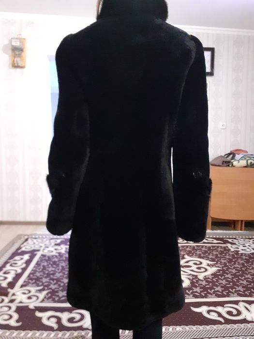 Мутон шуба в отличном сост.42,44 раз