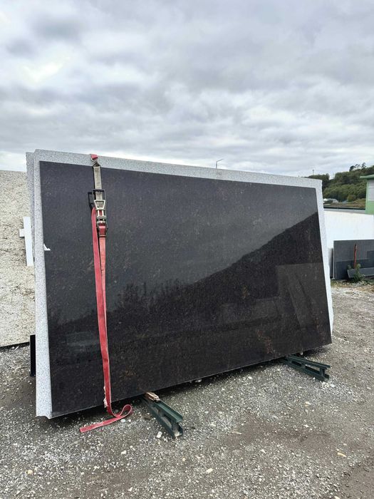 Granit si Marmura pentru decoratiune interioara si exterioara