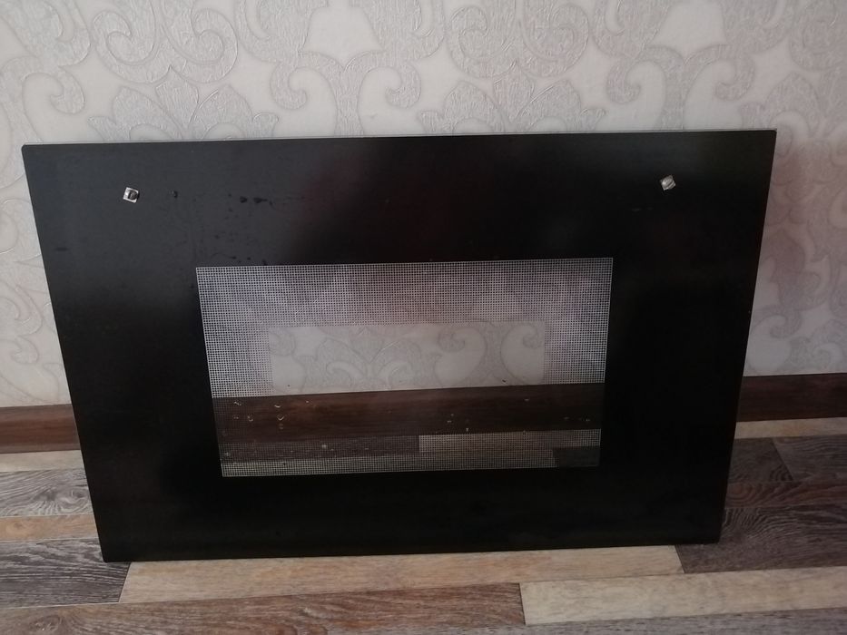 Стекло толстое чёрный