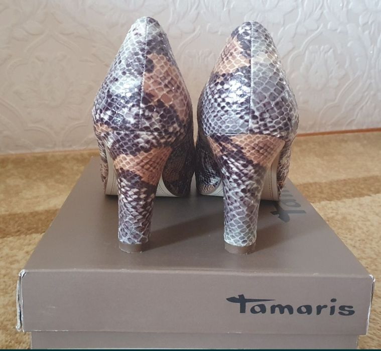 Туфли Tamaris 38 размер