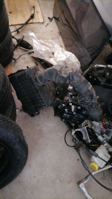 Части за Алфа 147