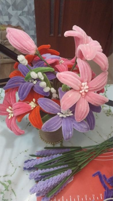 Синельная проволока пушистая и букеты