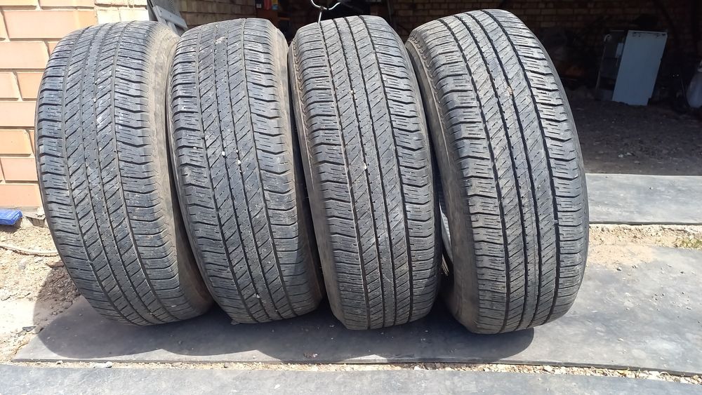 Шины б/у Bridgestone Dueler H/T