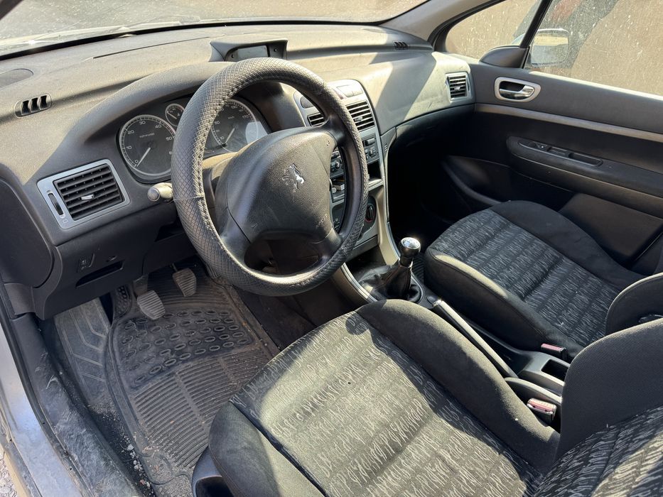 Пржо 307 на части само