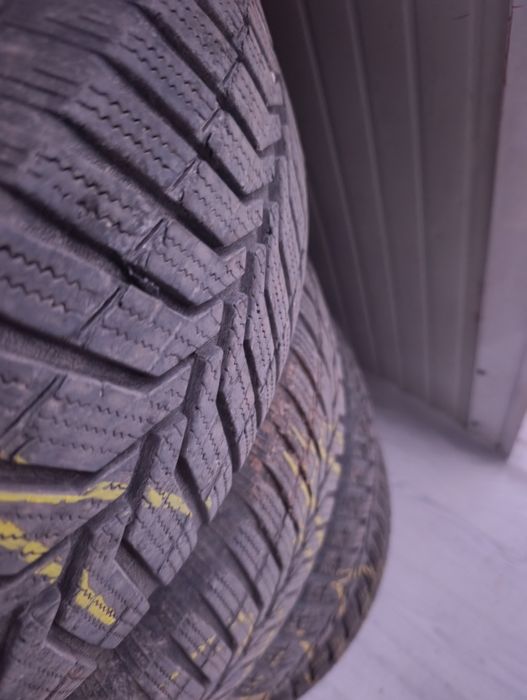 Зимни гуми 4бр- Vredestein 195/65/15