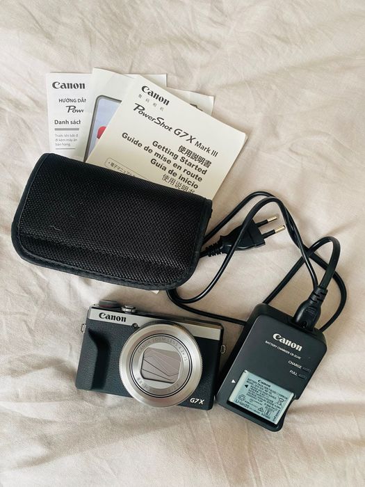 Canon G7X Mark III