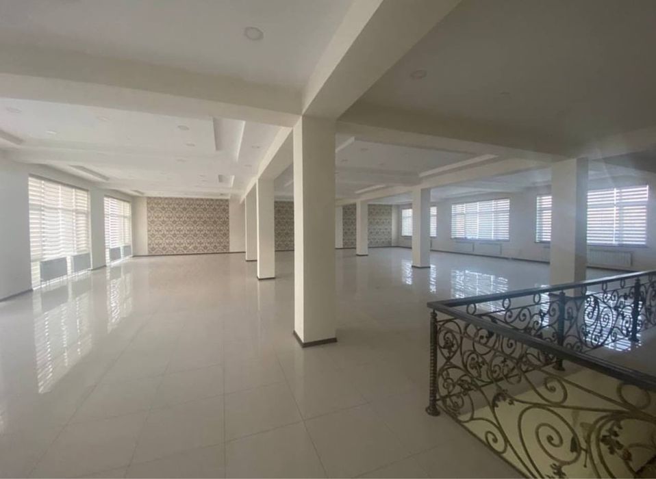 Продаётся НеЖилое Зданя возле паркентский рынок, ЕВОС фастфуд