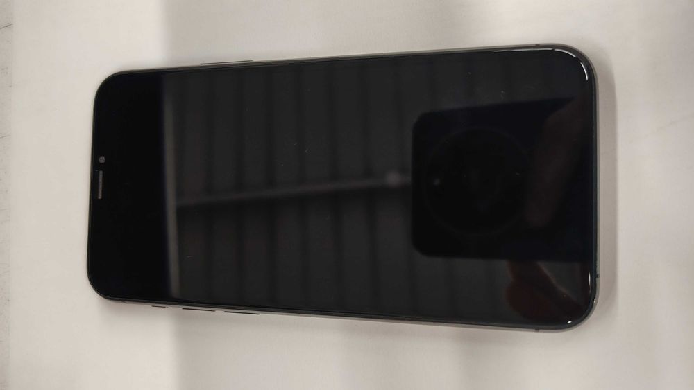 Продам iphone 11 pro