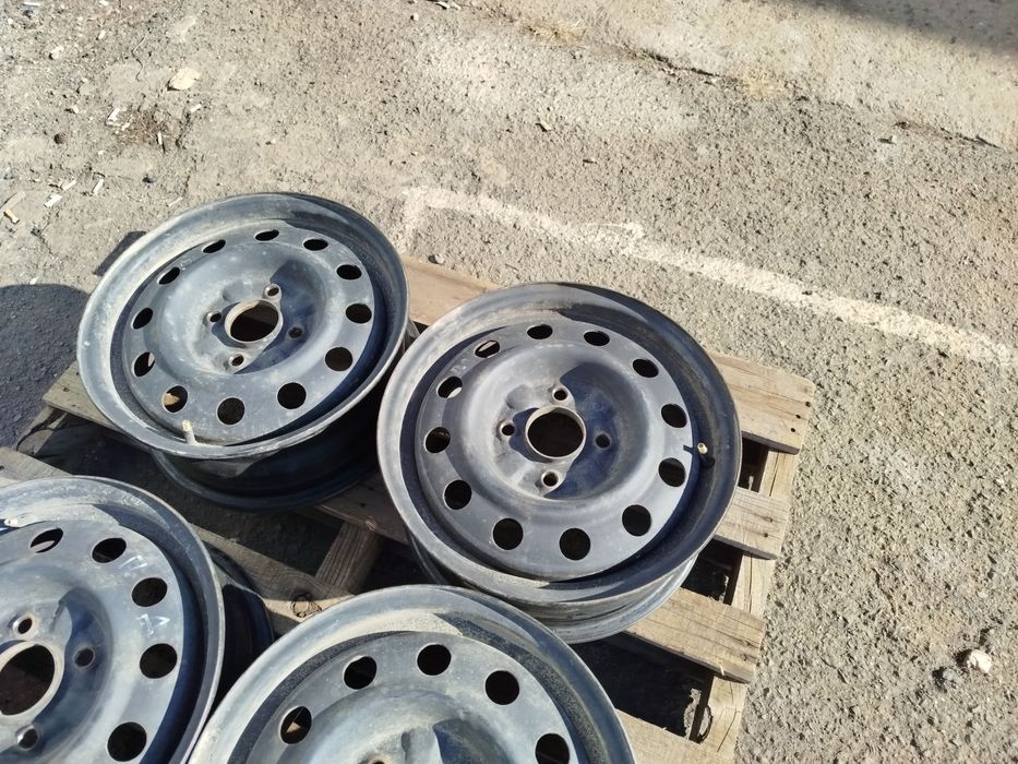 15 цола 4 х 114,3 Хюндай Соната / КИЯ / Митсубиши - 6 инча / ЕТ 46