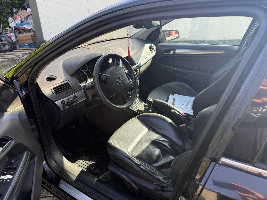 Opel astra h motor 17cdti an 2009
