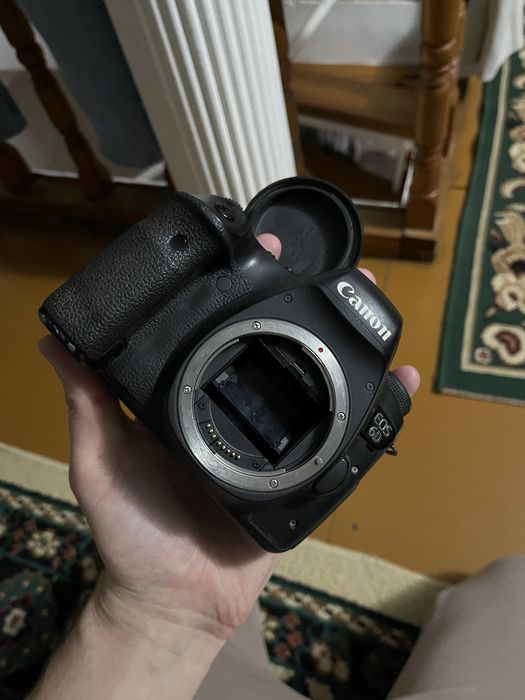 Продается фотоаппарат Canon EOS (6D)(wg)