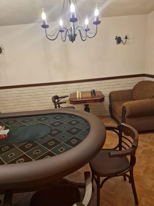 Masa Poker Stejar + Mese remi stejar auriu CustomTables.eu scaune stoc