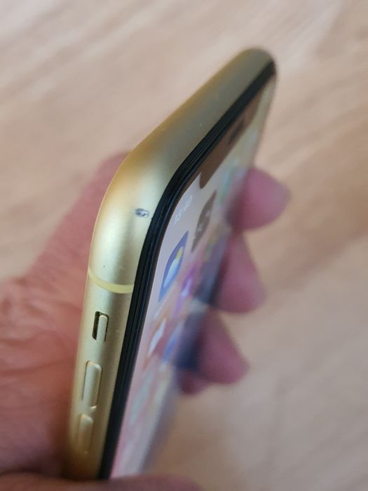Iphone 11  64 gb 73%