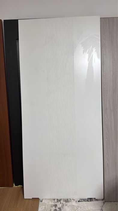 Продам межклмнатные двери