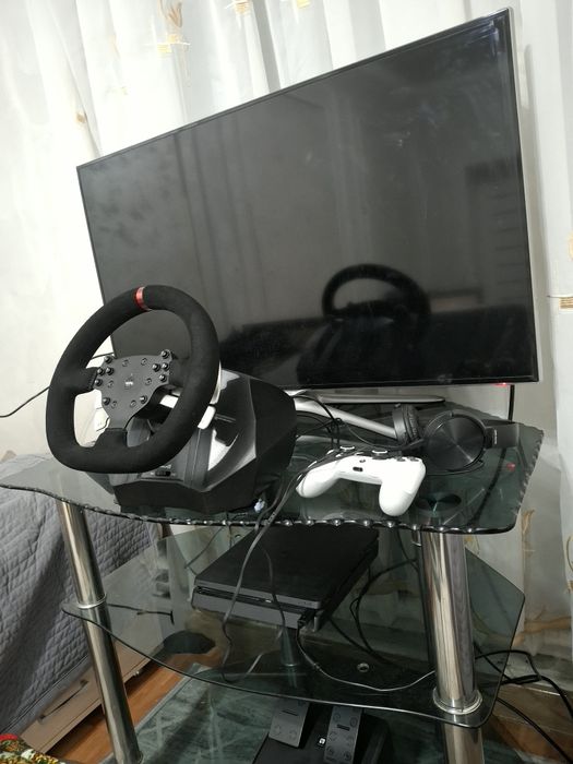 Игровой руль и рс4