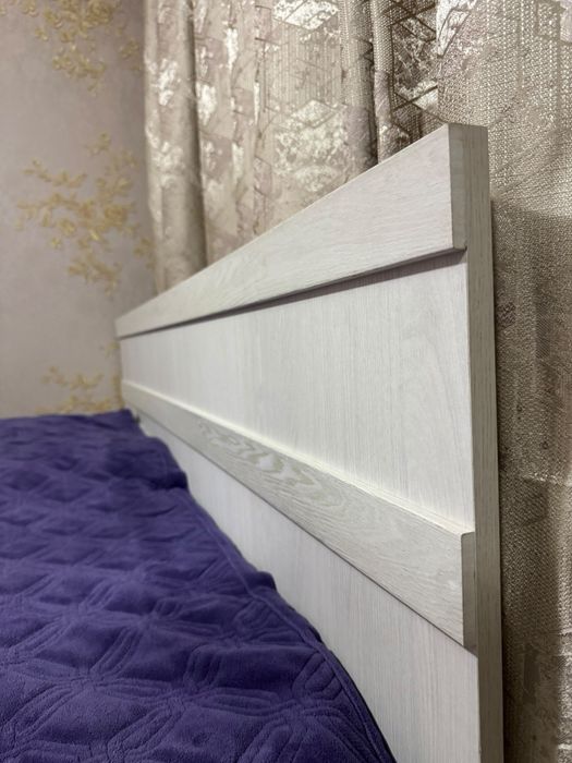 Продам кровать двуспальная Б/У