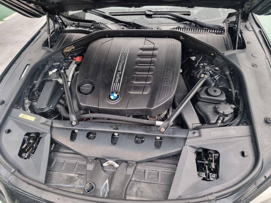 Vand Motor N57D30B,306 cp biturbo,115000 km,Garantire 6 Luni.
Poze si