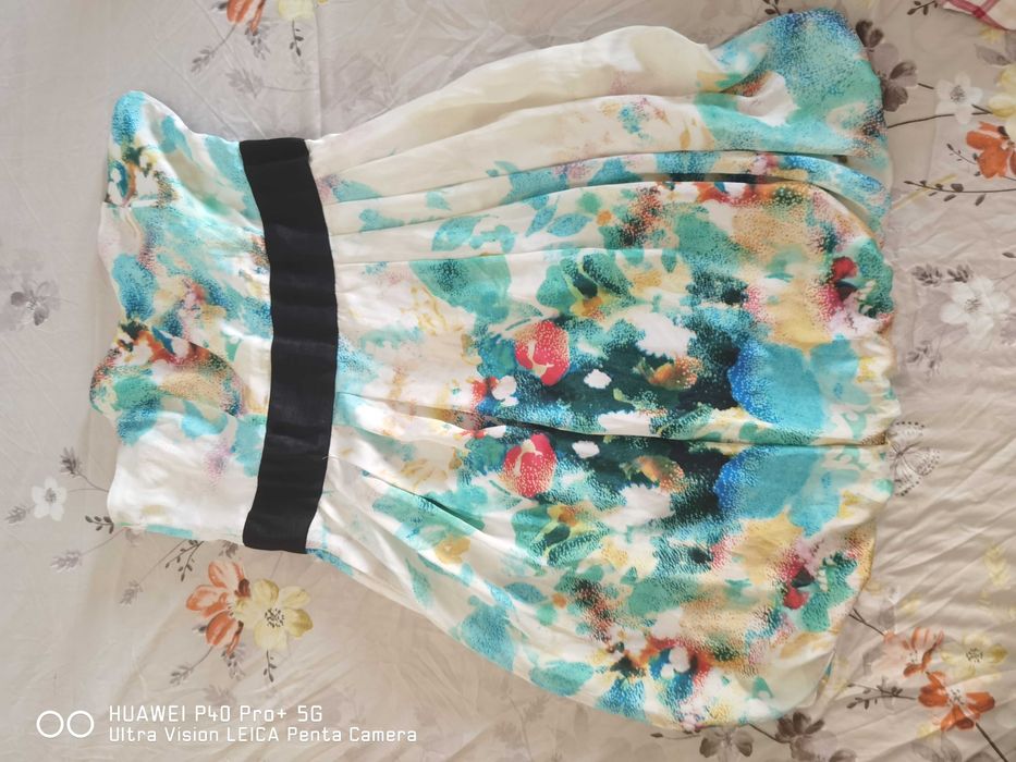 Vand rochie tip gogosar