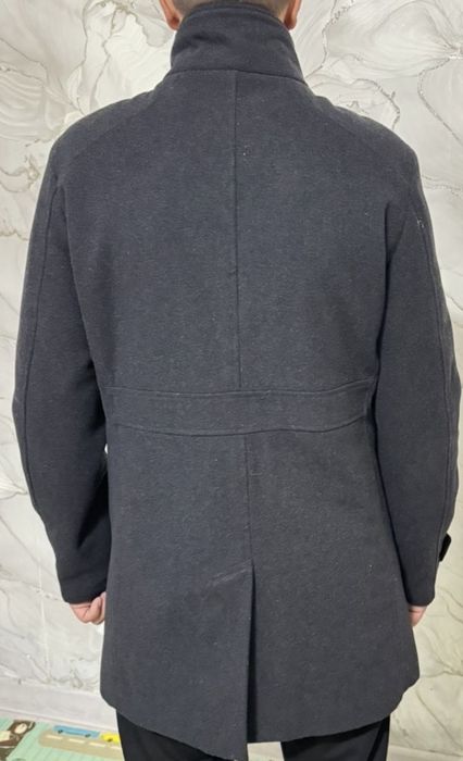 Пальто сатылады. Ерлерге