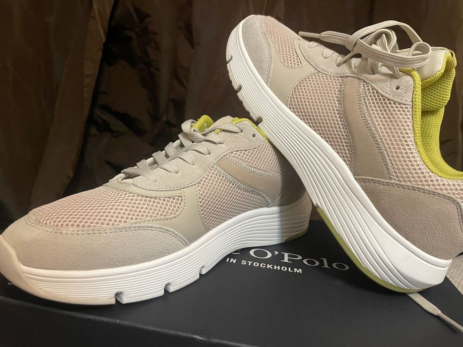 Продавам нови сникърси Marc O’Polo,размер 41,бежов цвят