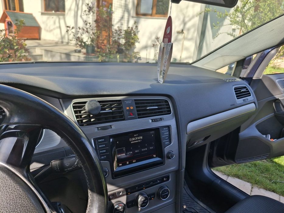 VOLKSWAGEN Golf 2015 — imagine 5