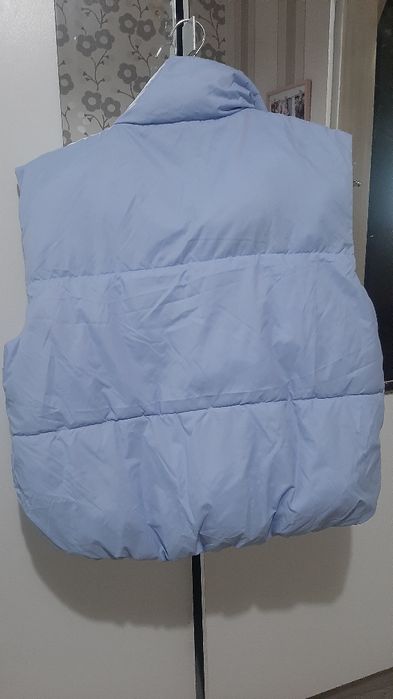 Двулицев елек на Mango