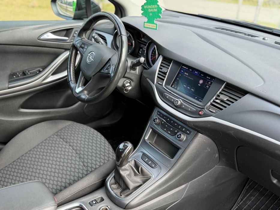 Opel Astra K 2022 1.2 131Cp