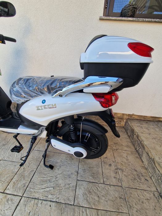 Scuter electric nou