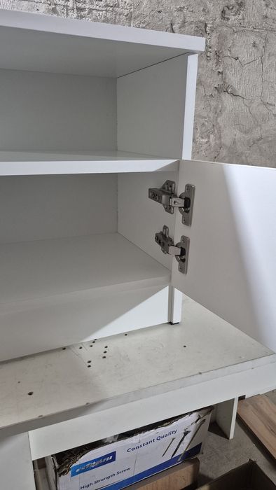 Тумба прикроватная